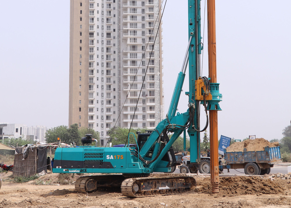 Piles and Palisading
